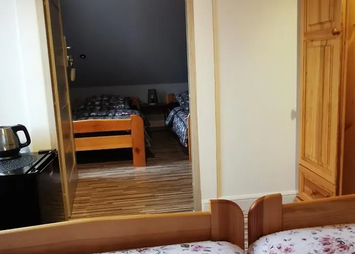 Marinka 招待所 3*