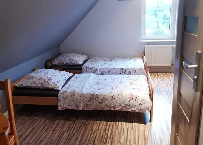 Marinka 招待所 3*